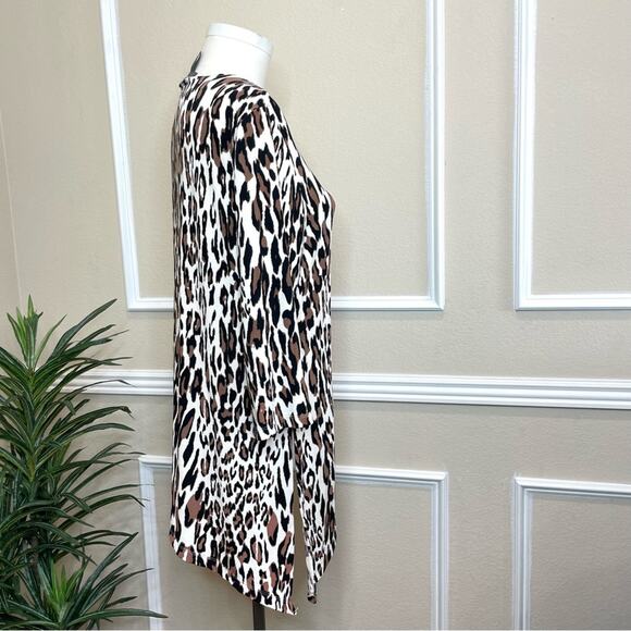 CHICO'S TRAVELERS CLASSIC Animal Sierra Dress Top  Size 2(L) - Picture 5 of 16